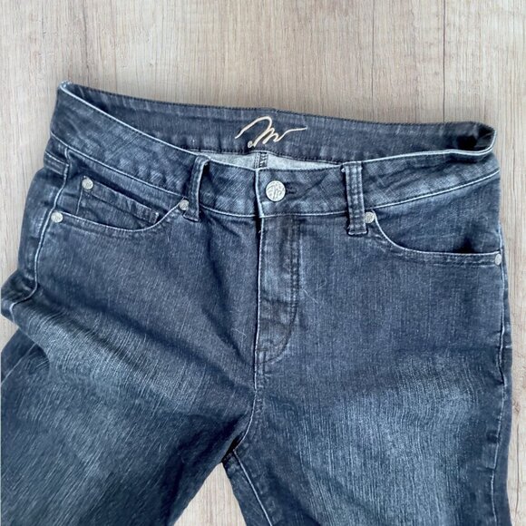 MIRACLEBODY Slimming Straight Leg Frayed Dark Wash Stretch Denim Jeans Womens 8 - Picture 4 of 6